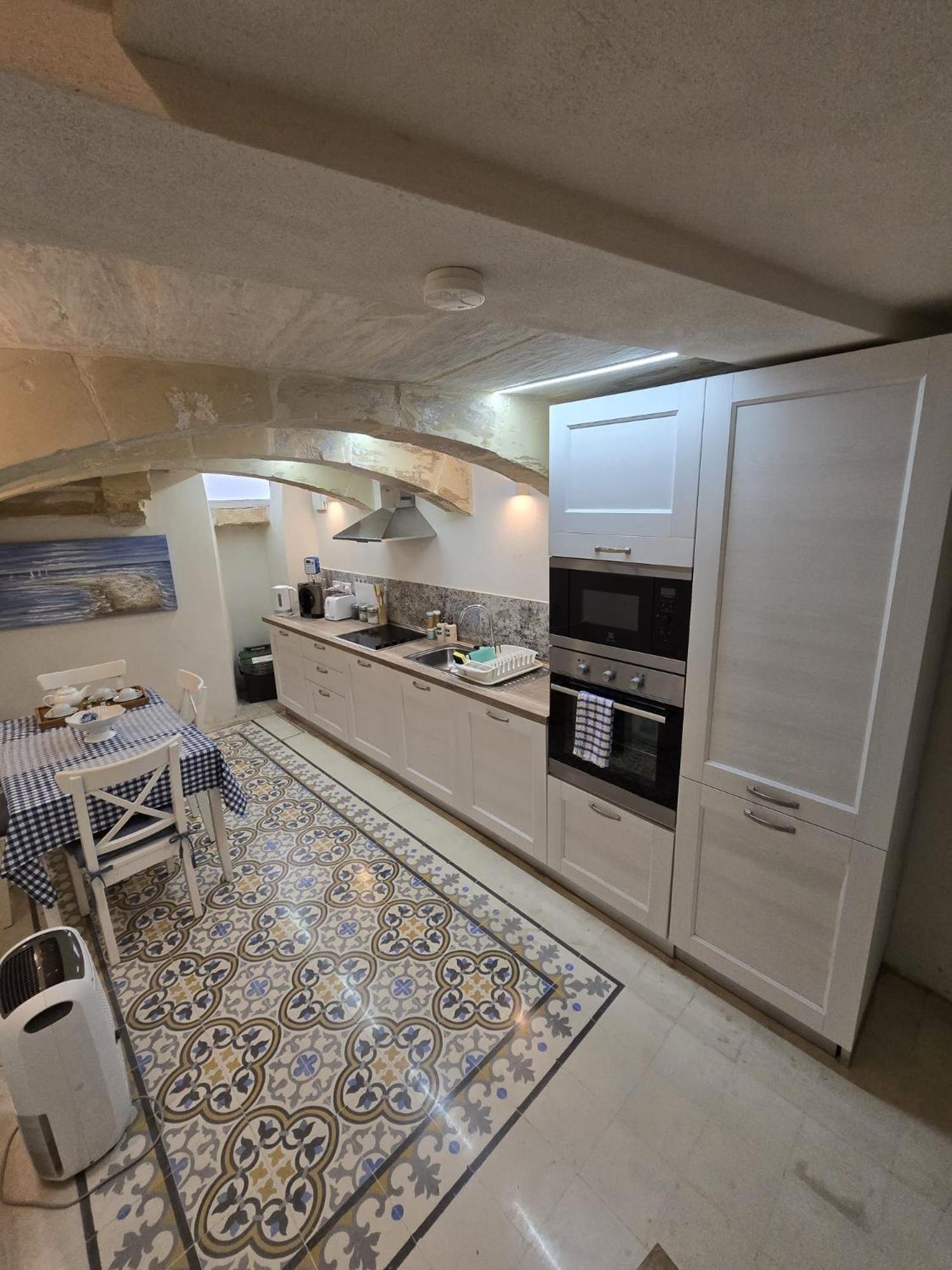 Amelie - Charming Townhouse In The Heart Of Rabat Villa Exteriör bild
